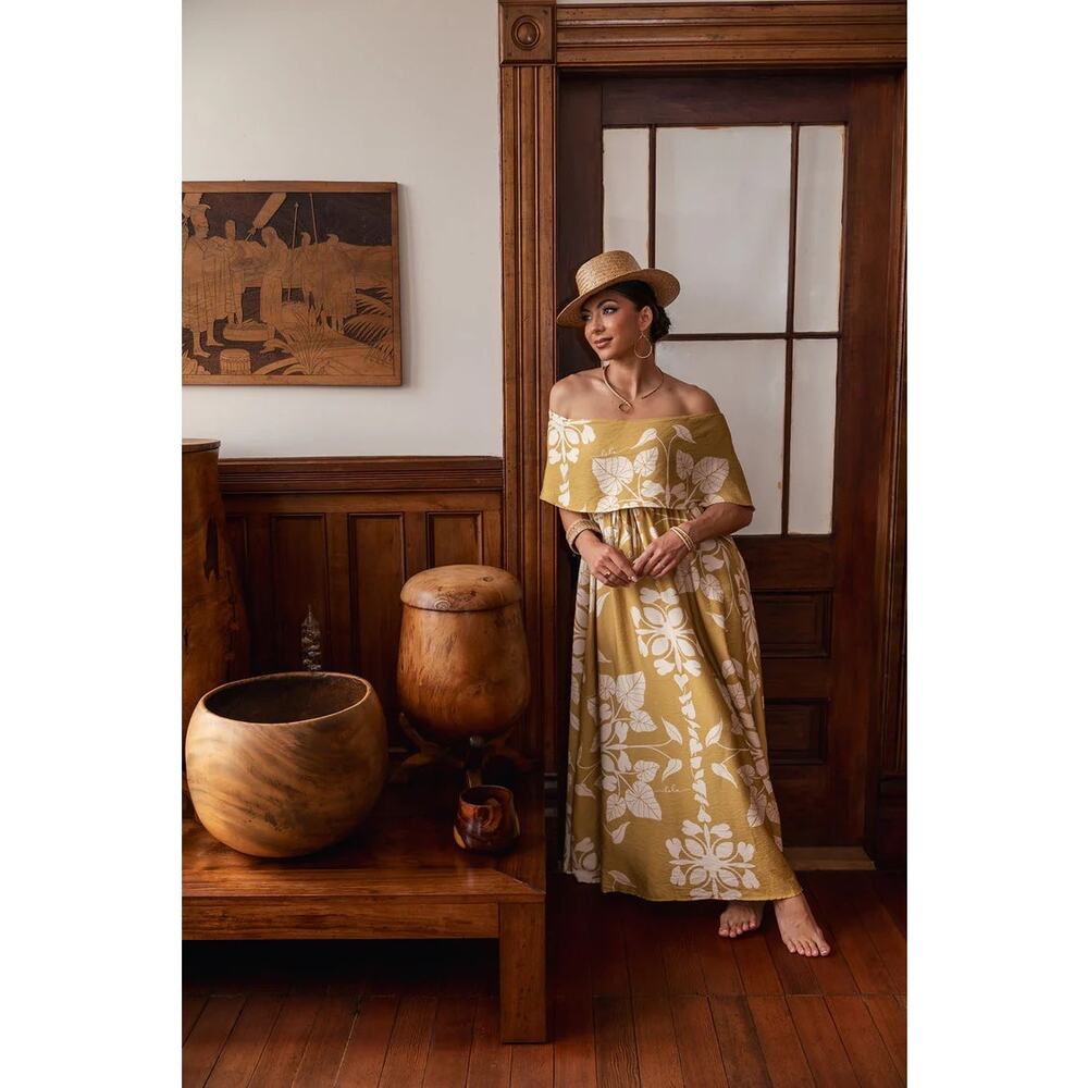 Simply Sisters by Lola Miller Moana Dress Mustard Kalo Quilt -NWT
